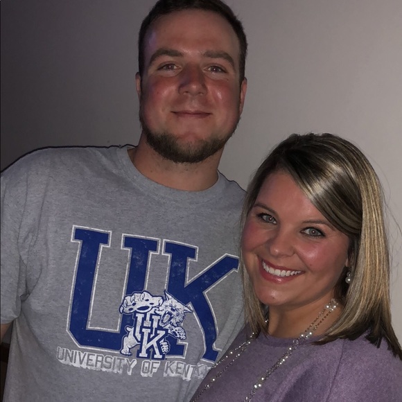 Meet your Posher, Melanie - Picture 1 of 1